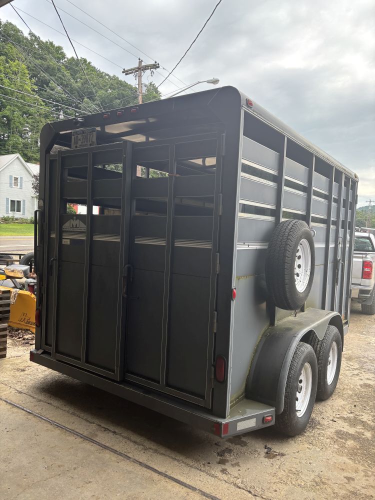 Used 2006 Moritz Bumper Pull 13' Livestock (Gray) Trailer 7' Tall Stock #: 2989 7K - Image 3